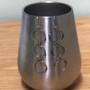 METAL DANGLING CIRCLE EARRINGS